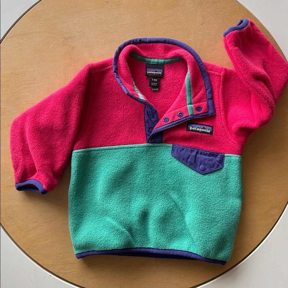 Patagonia Kids' Vibrant Pink and teal  thicker Fleece Hoodie pull over pocket